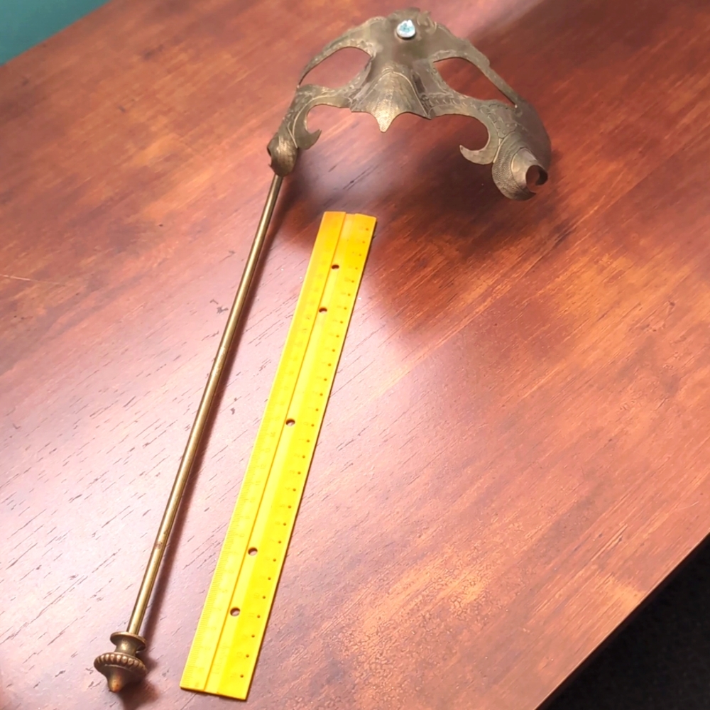 Antique metal mascarade mask - Picture 6 of 7